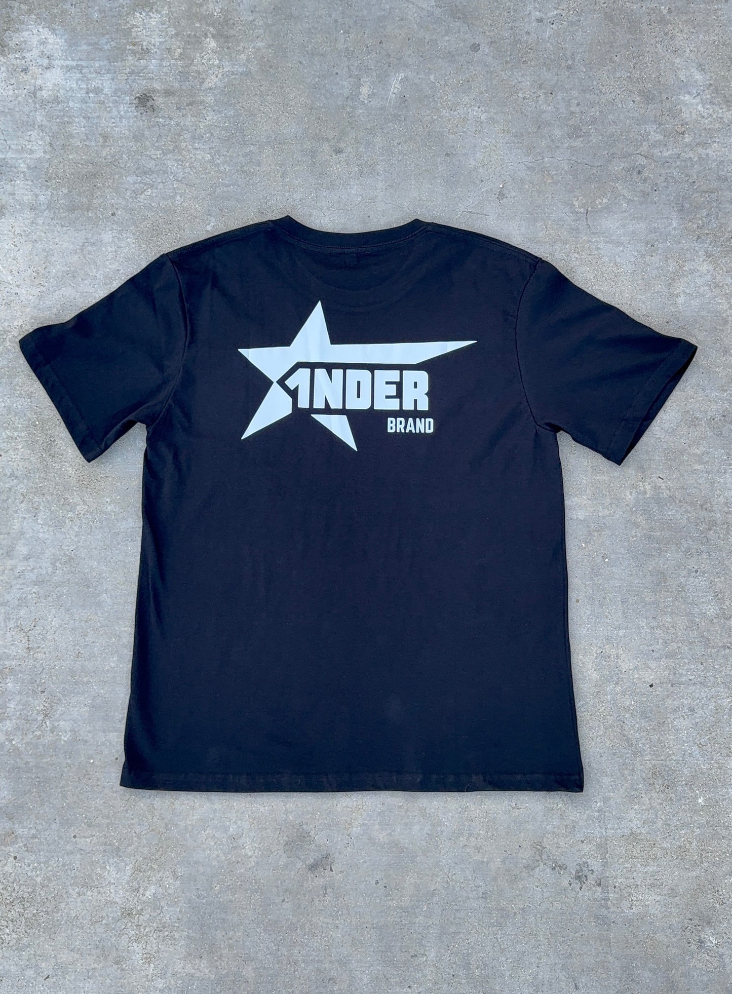 1nder Black Shirt V3